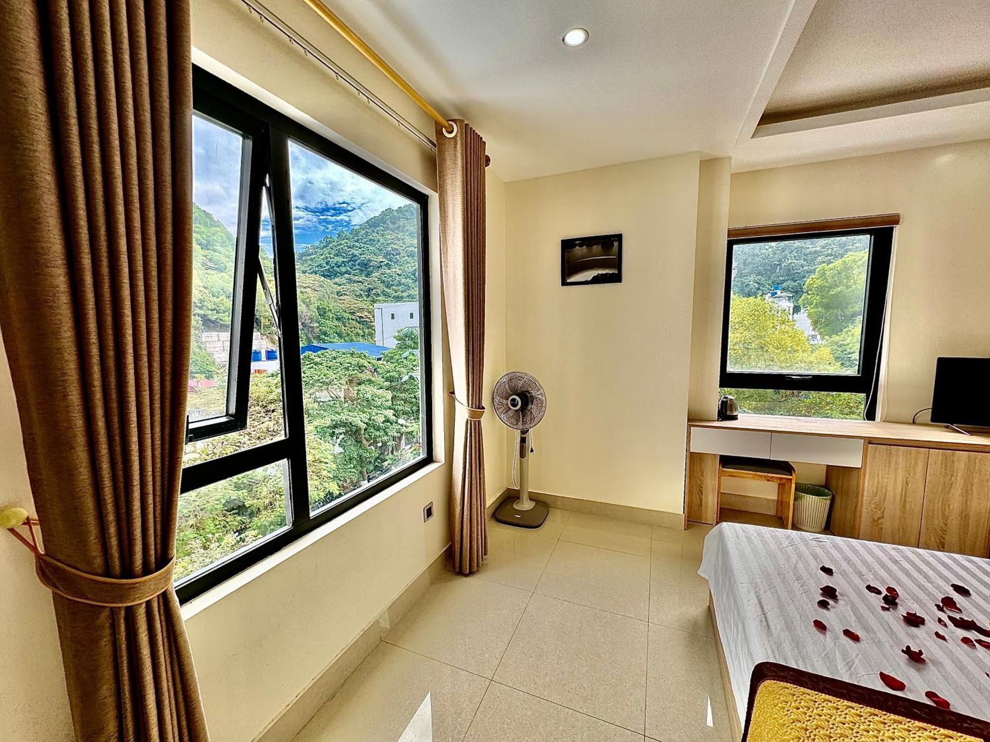 Sunflower Catba Hotel Dong Khe Sau Extérieur photo